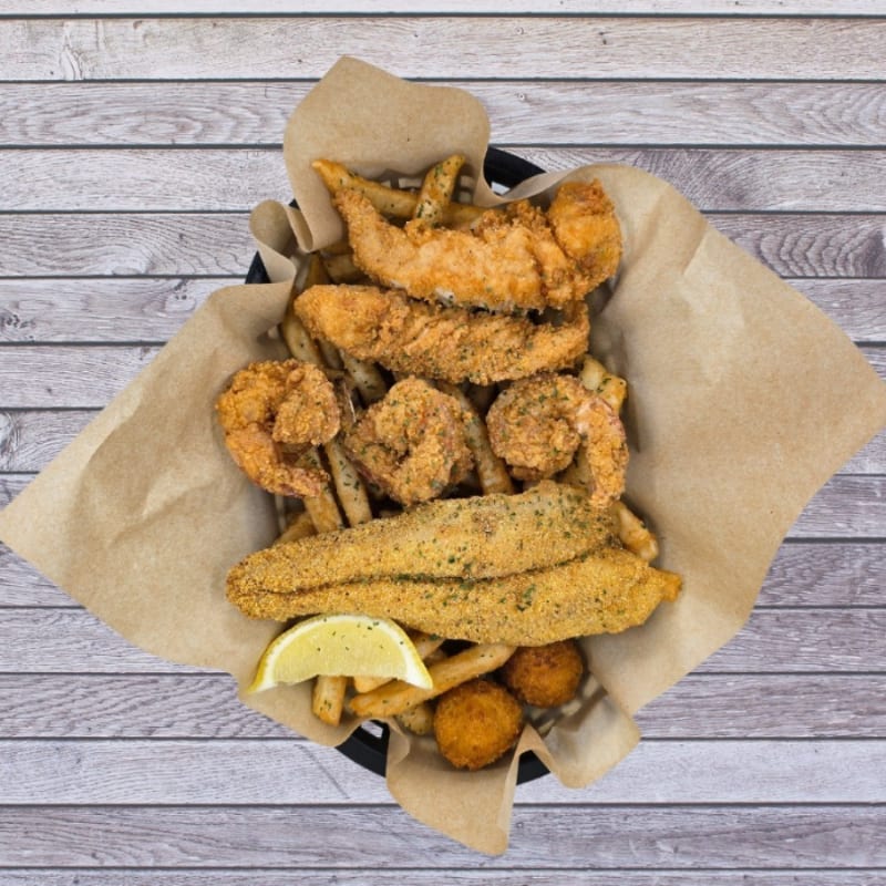 Jumbo Shrimp (6), Catfish (1) & Tenders (2) Combo.